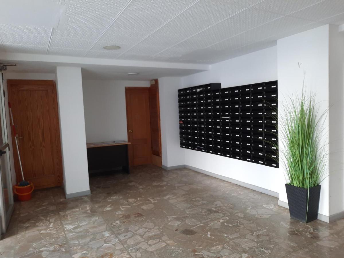 Happy Loix Apartamento Wifi Aa Benidorm Exterior photo
